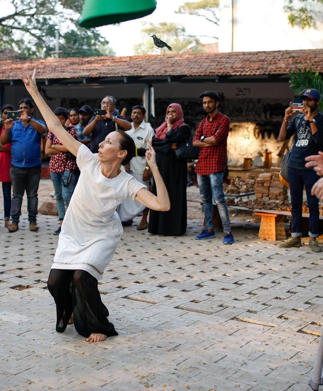 49749260_10156945131862154_288353452734545920_o