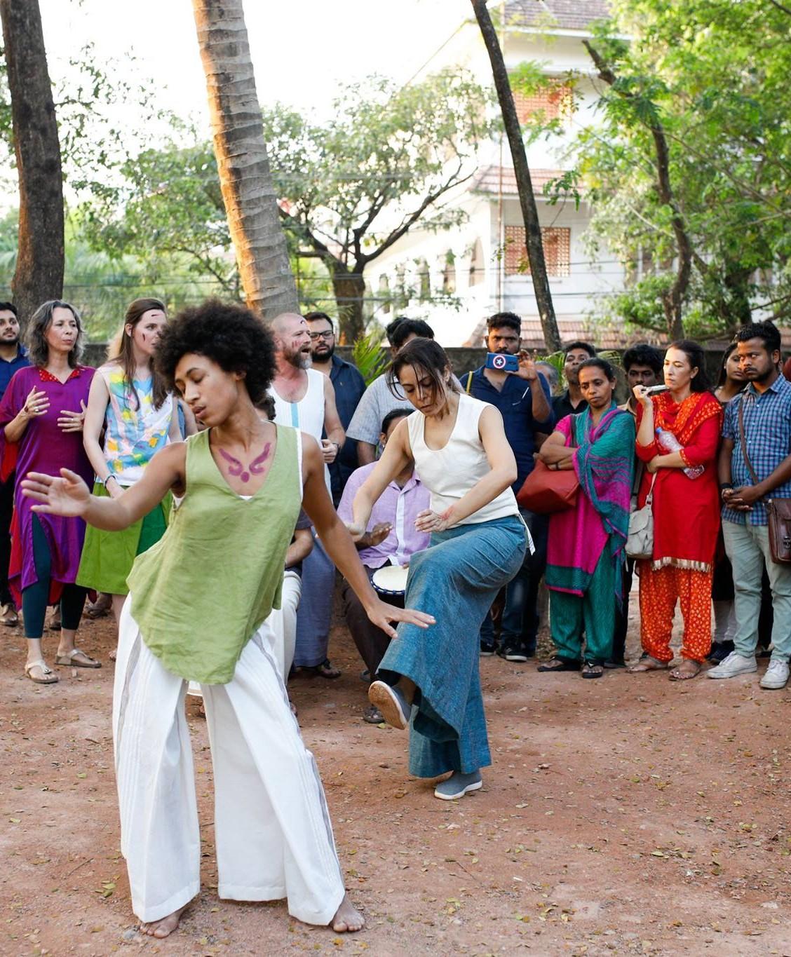 49914572_10156945134217154_3306373507880845312_o